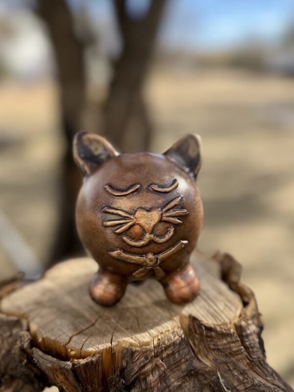 Readymade Sweet Simple Kitty Cat Urn with Tie - Image 3